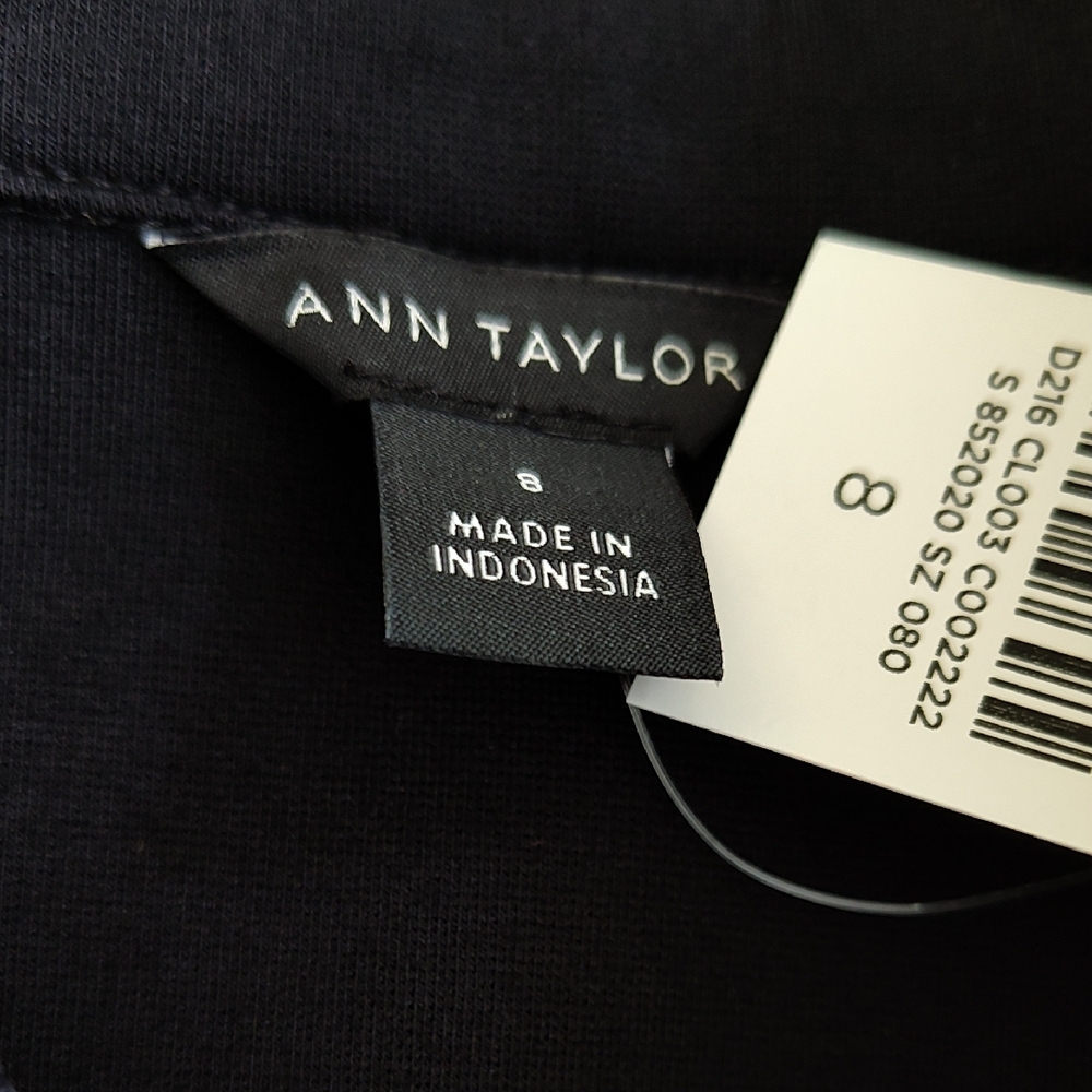 Elegant Black Belted Shirt Dress - Picture 8 of 9